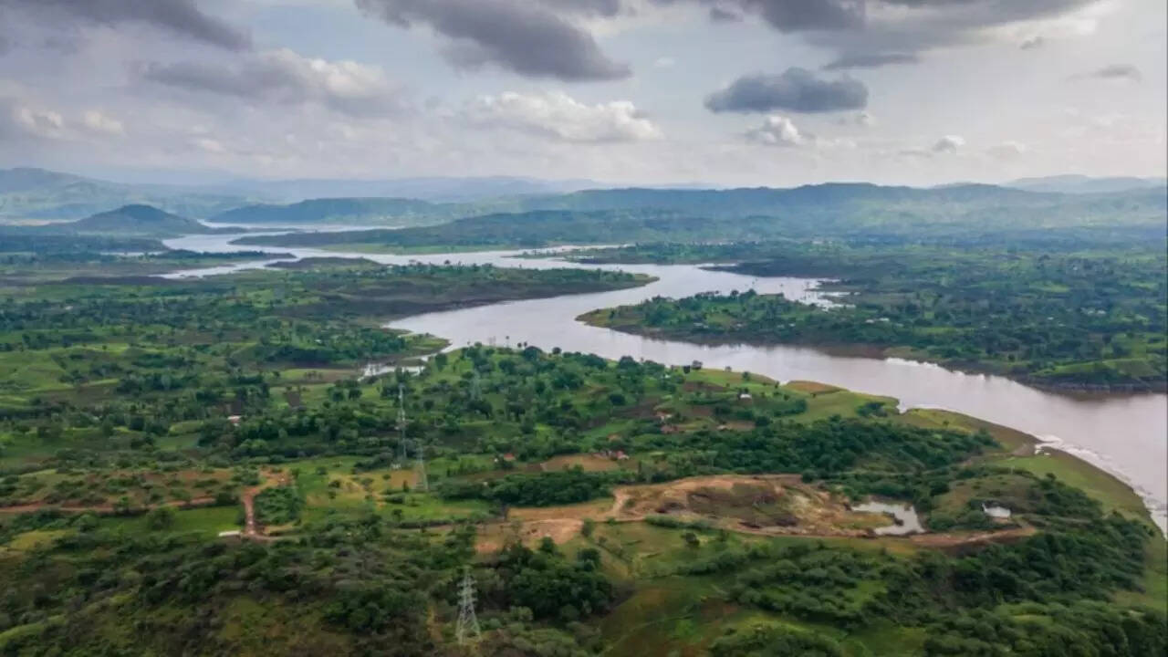 ​नदियों का मायका​