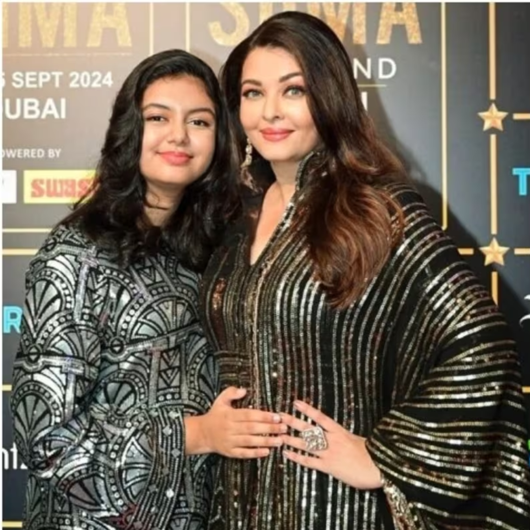 साथ नजर आते हैं Aishwarya-Aaradhya