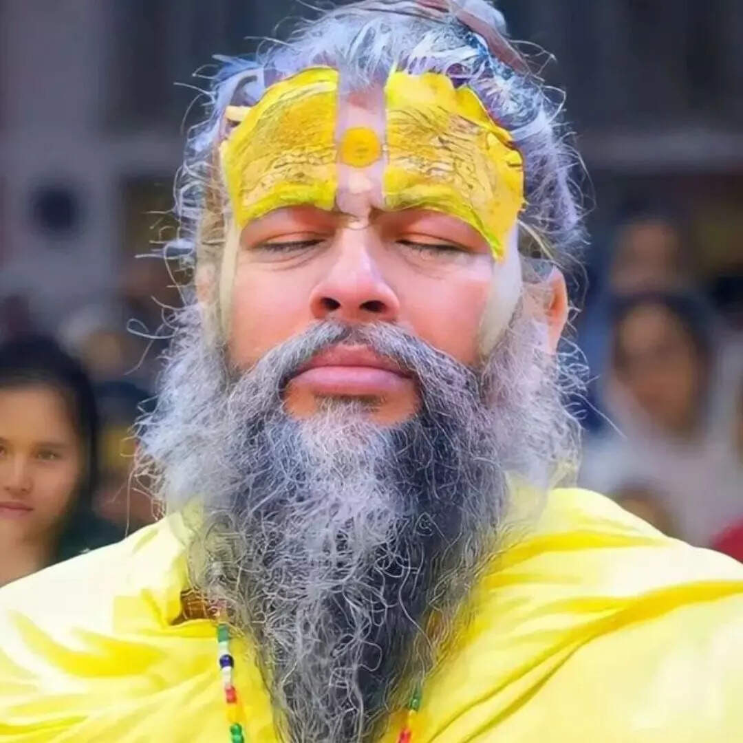 यहां है प्रेमानंद महाराज का आश्रम