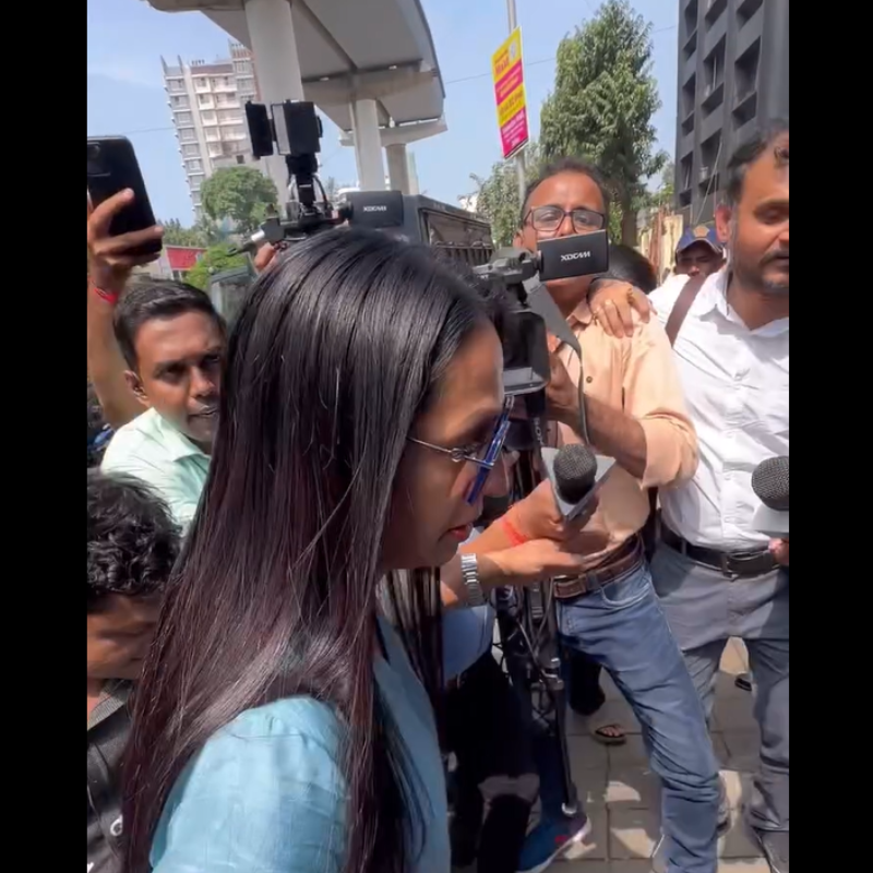 कश्मीरा शाह के चेहरे पर दिखीं उदासी