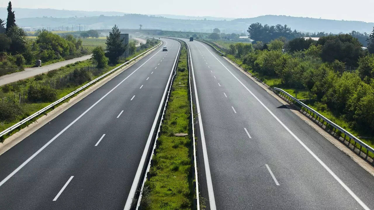  कब तक चालू होगा दिल्ली जयपुर एक्सप्रेसवे