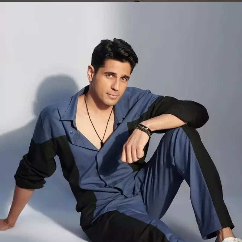 सिद्धार्थ मल्होत्रा ( Siddharth Malhotra) 