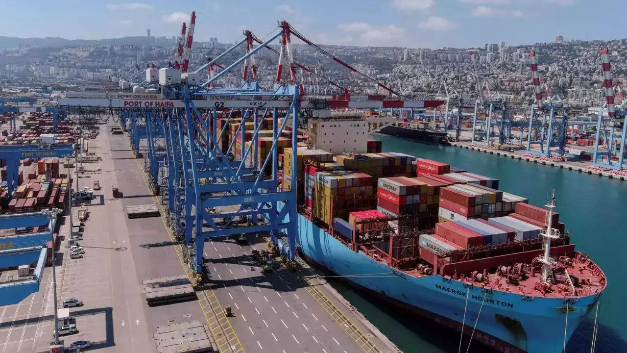 Haifa Port में 70 फीसदी हिस्सेदारी