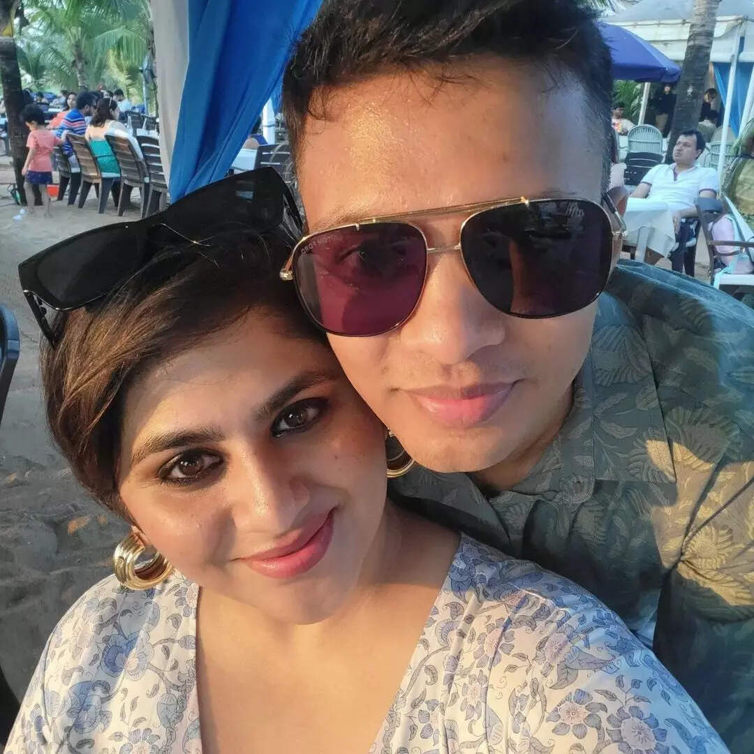 IPS काम्या मिश्रा के पति