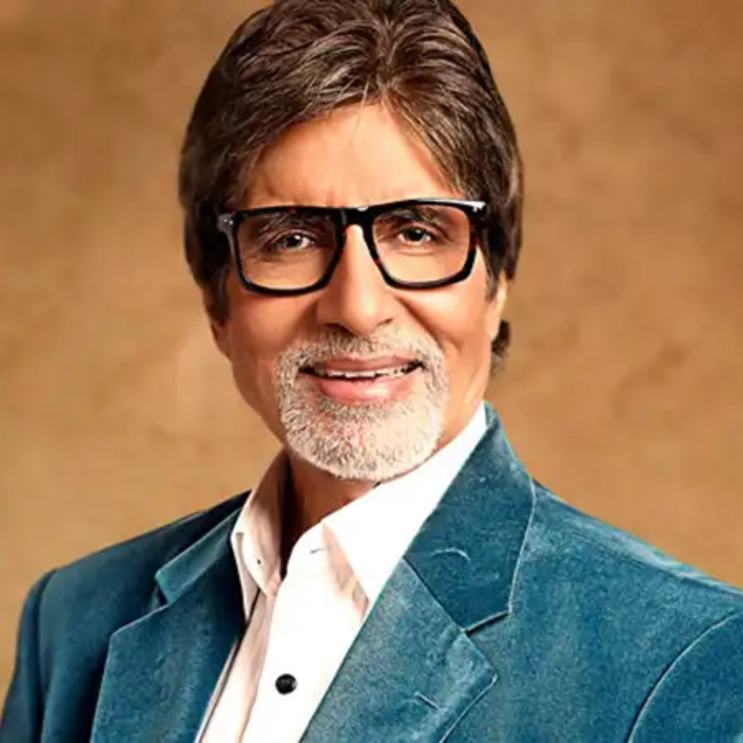 82 के हुए Amitabh Bachchan