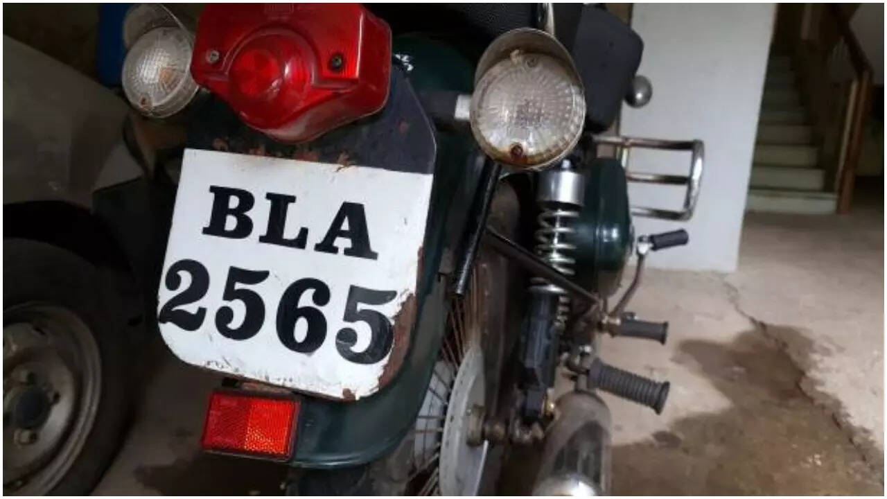 अमेरिका में 20वीं सदी में पहुंची नंबर प्लेट
