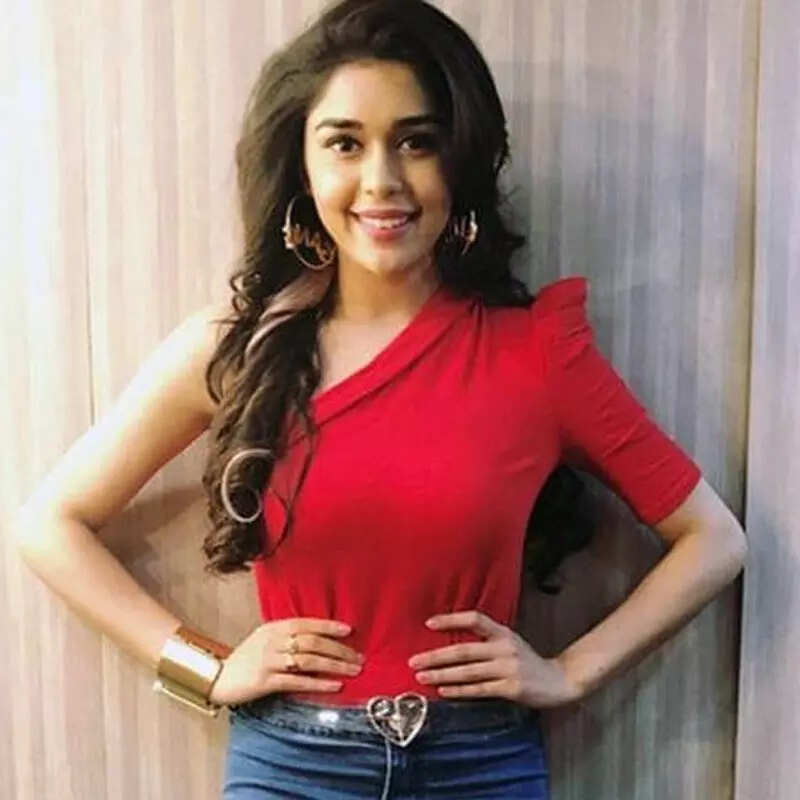 ईशा सिंह Eisha Singh