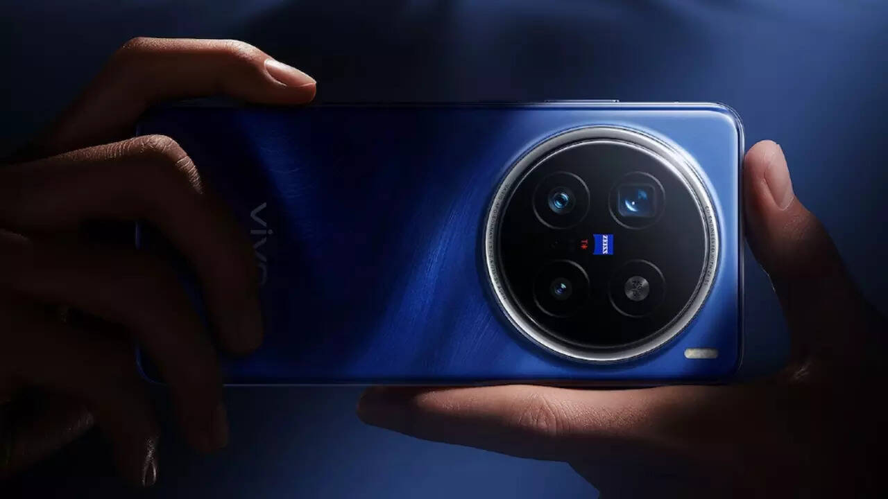 Vivo x200 and Vivo x200 pro तीन फोन हुए लॉन्च