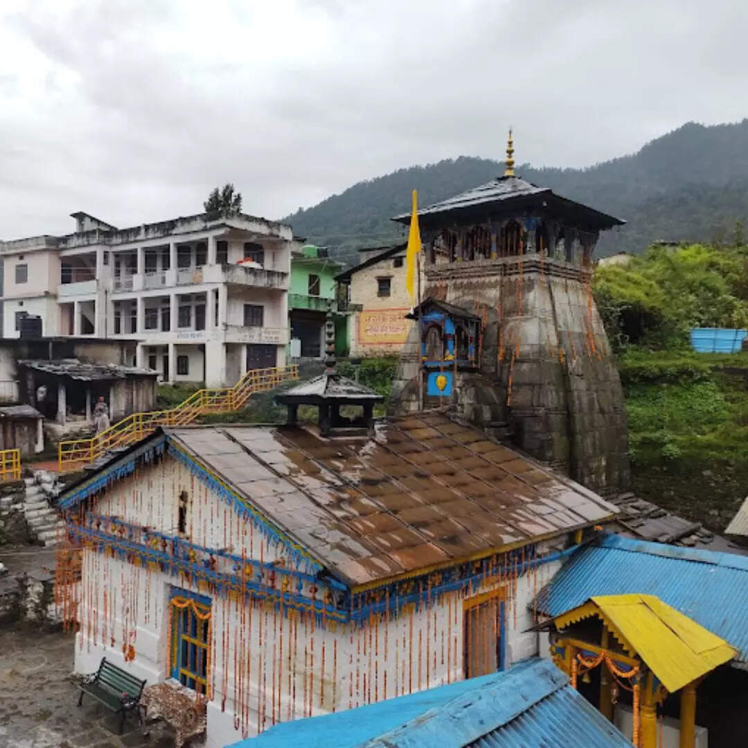 त्रियुगी नारायण मंदिर