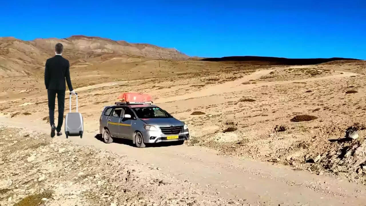 रास्ते में ही उतार दिया