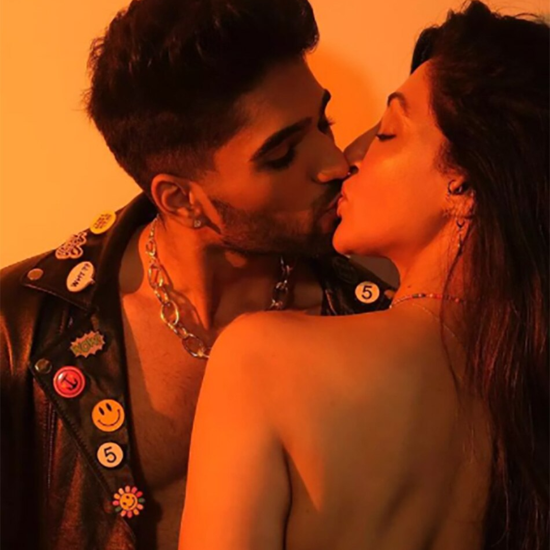 रेहाना पंडित Reyhna Pandit