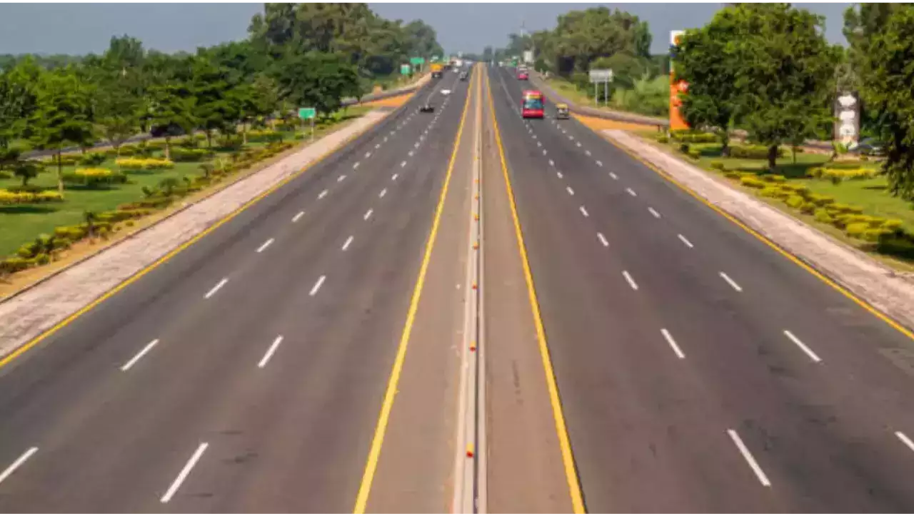 380 किमी लंबा एक्सप्रेस-वे
