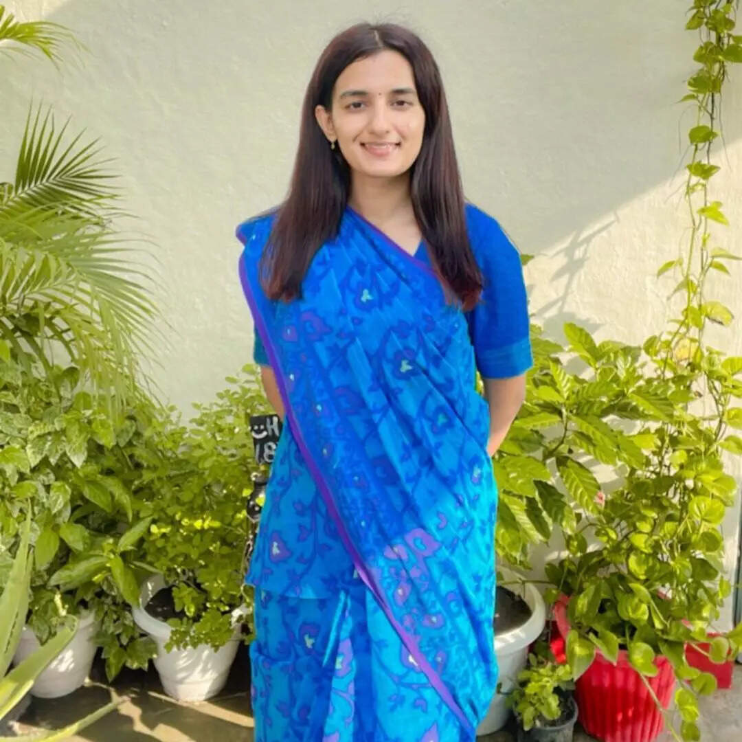 Success Story of SDM Sangeeta Raghav UP PCS Rank 2 Topper Become SDM to ...