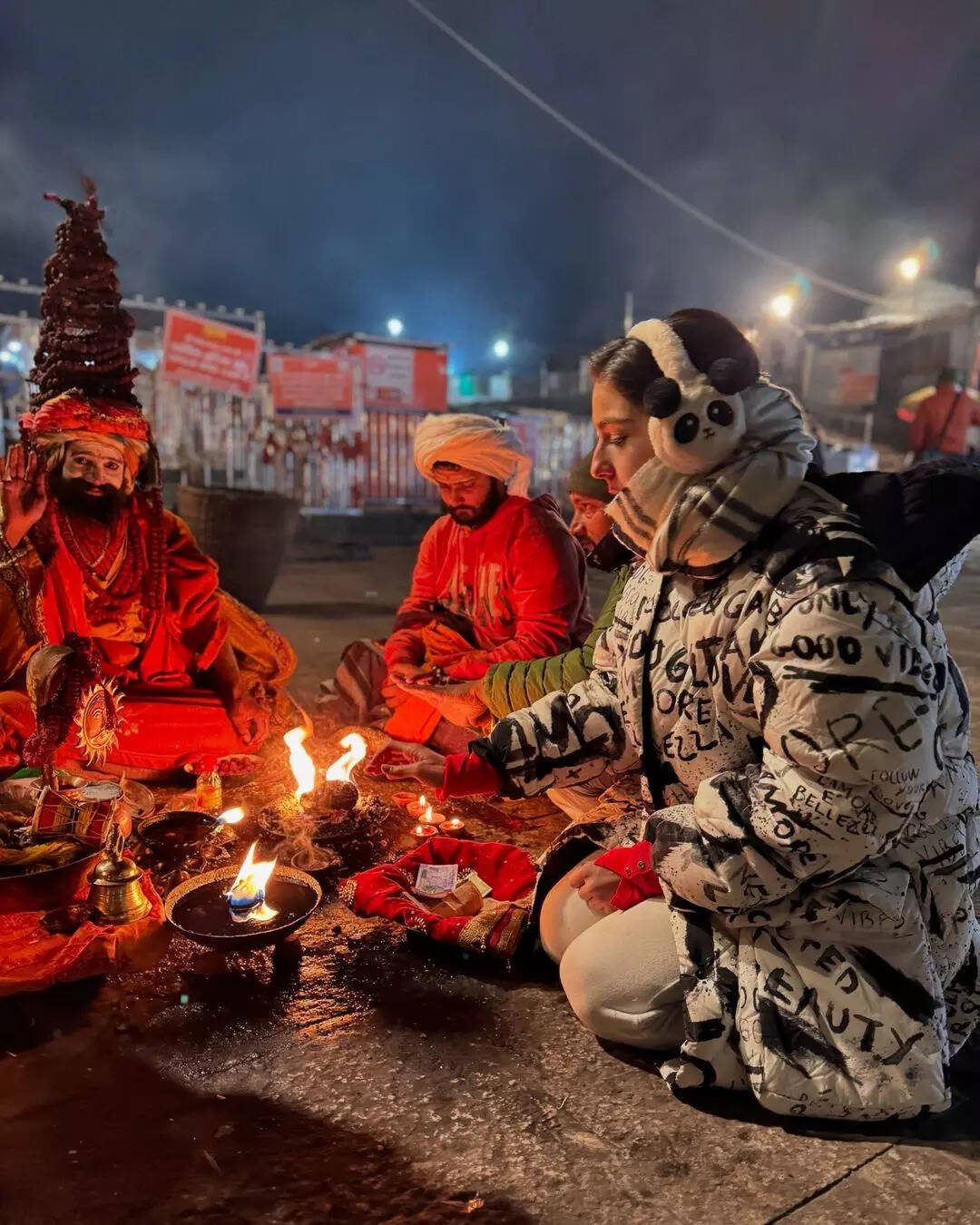ठंक में बिताया समय