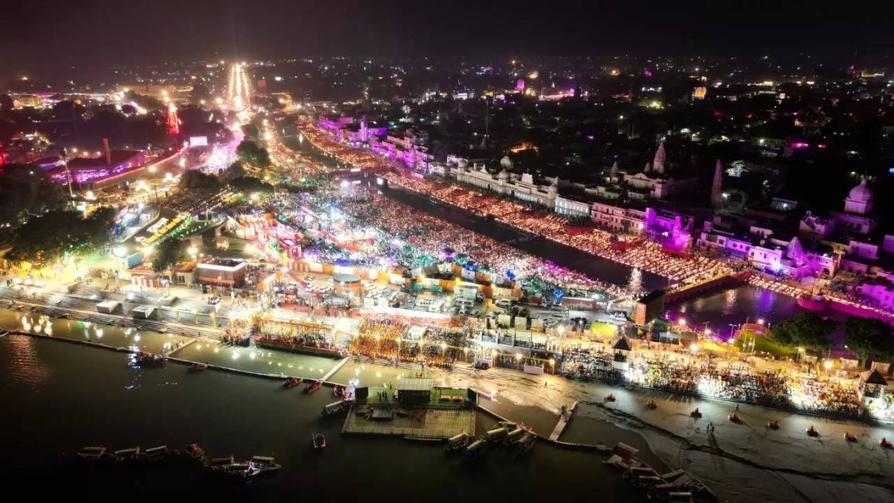 आज दीपोत्सव में बने दो रिकॉर्ड