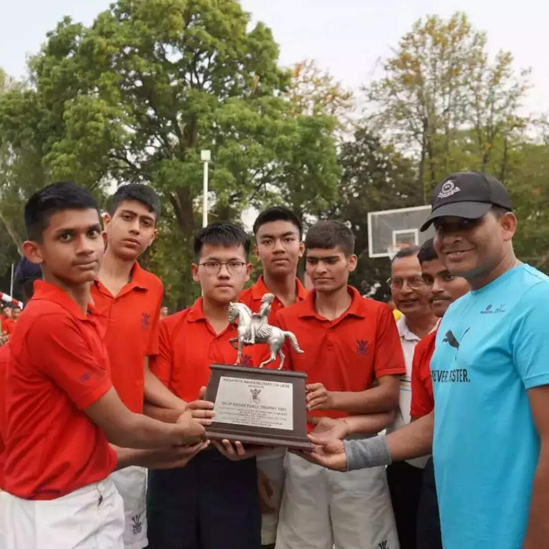 इस क्लास में होता है एडमिशन