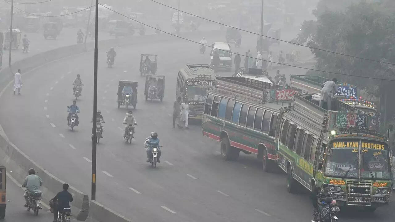 दुनिया में नंबर 1 पर लाहौर