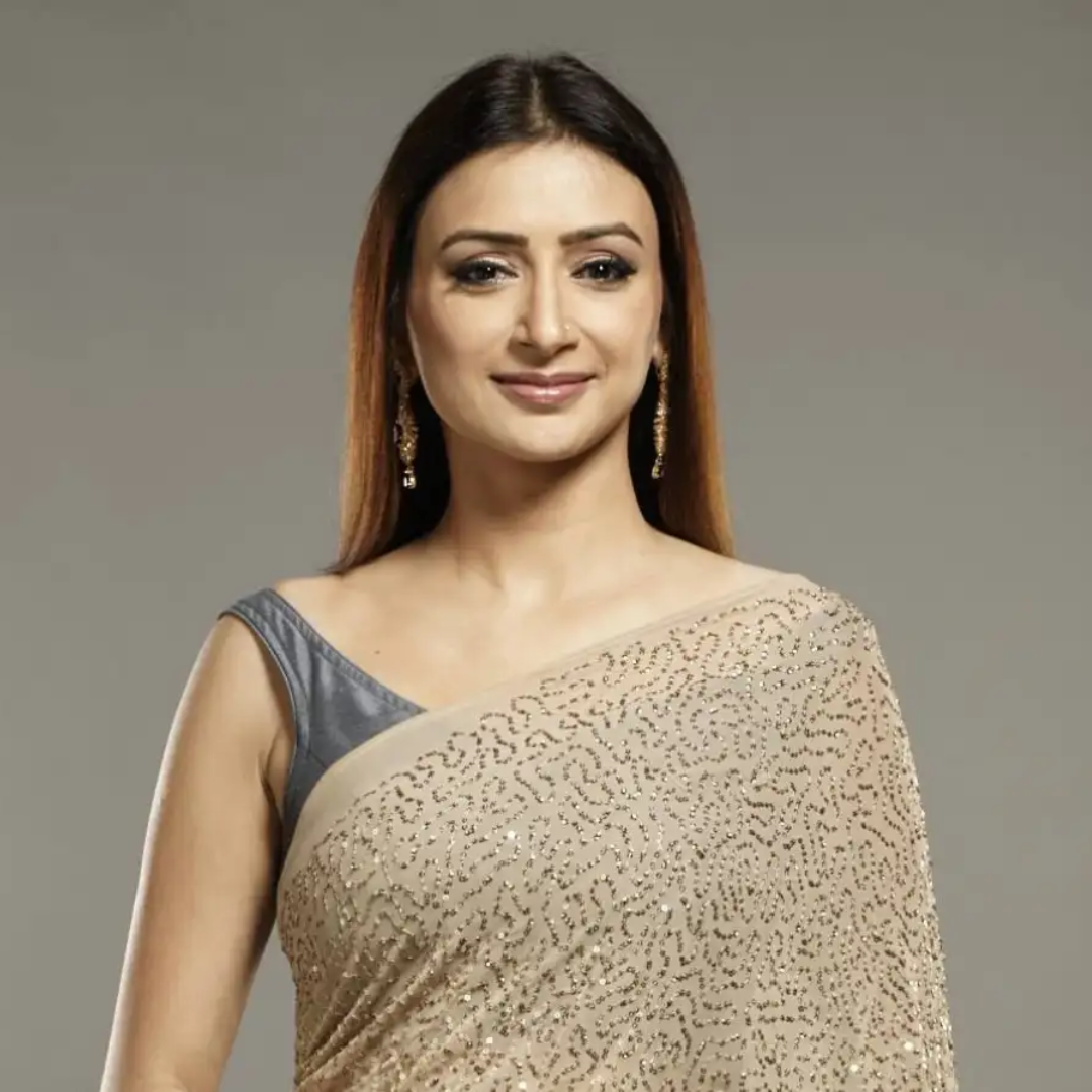 गौरी प्रधान Gauri Pradhan