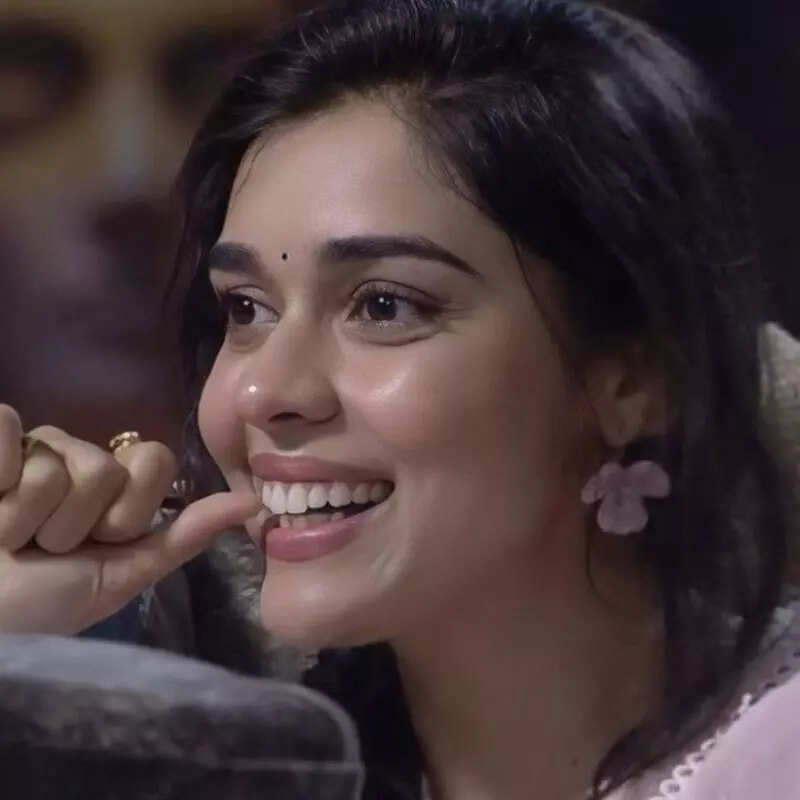 ईशा सिंह (Eisha Singh)