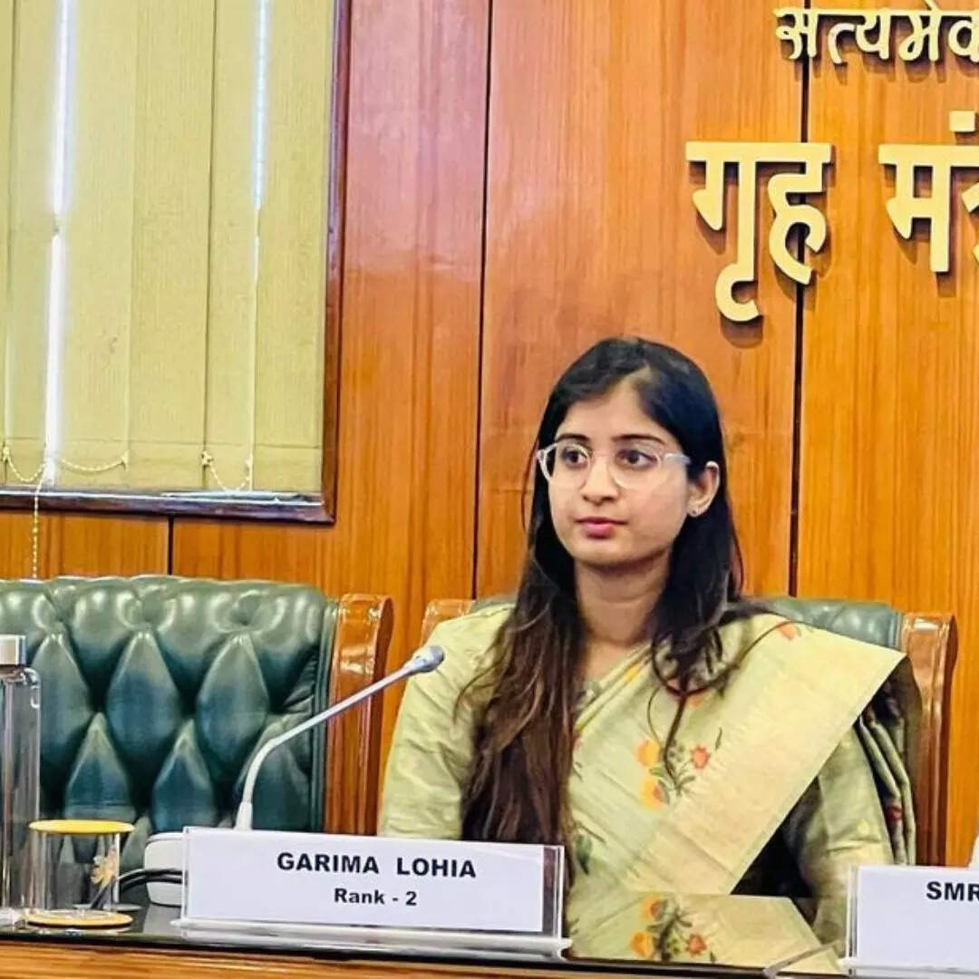 पढ़ाई में अव्वल