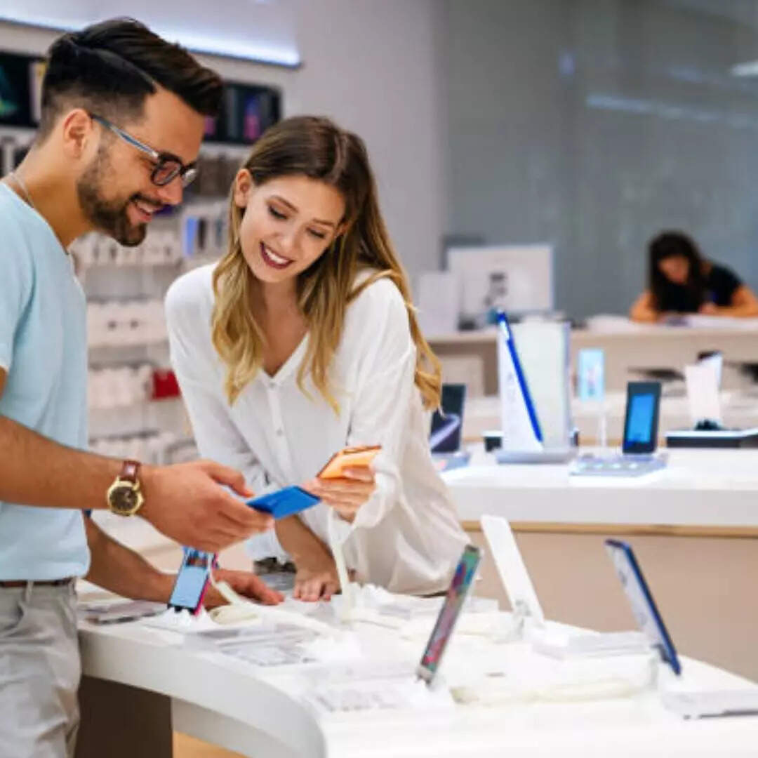 क्या EMI पर ले रहे हैं फोन