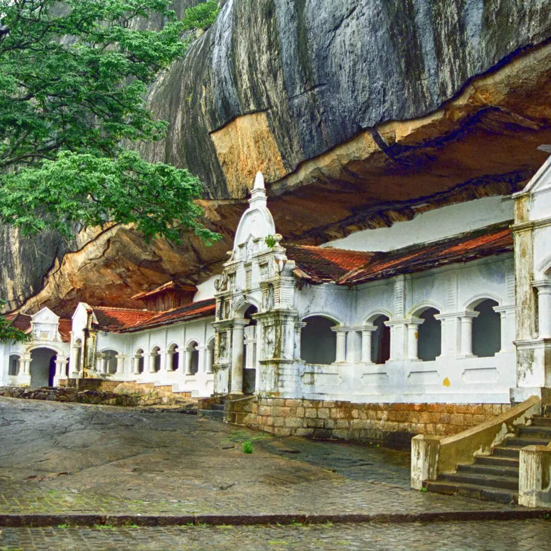 दिवुरुम्पोला वेलिमाडा