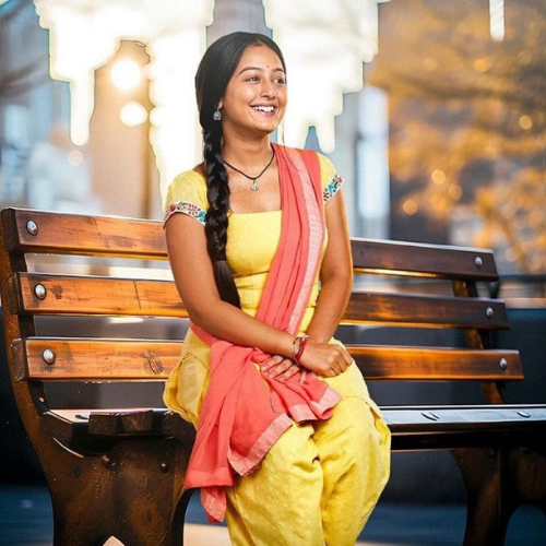 श्रुति बिस्ट Shruti Bhist
