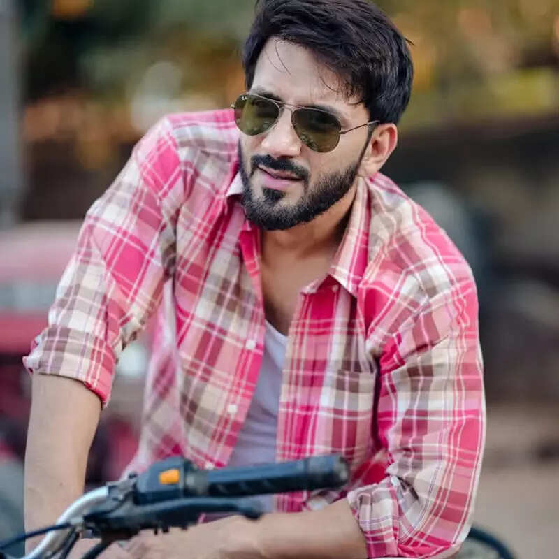 अली मर्चेंट Ali Merchant