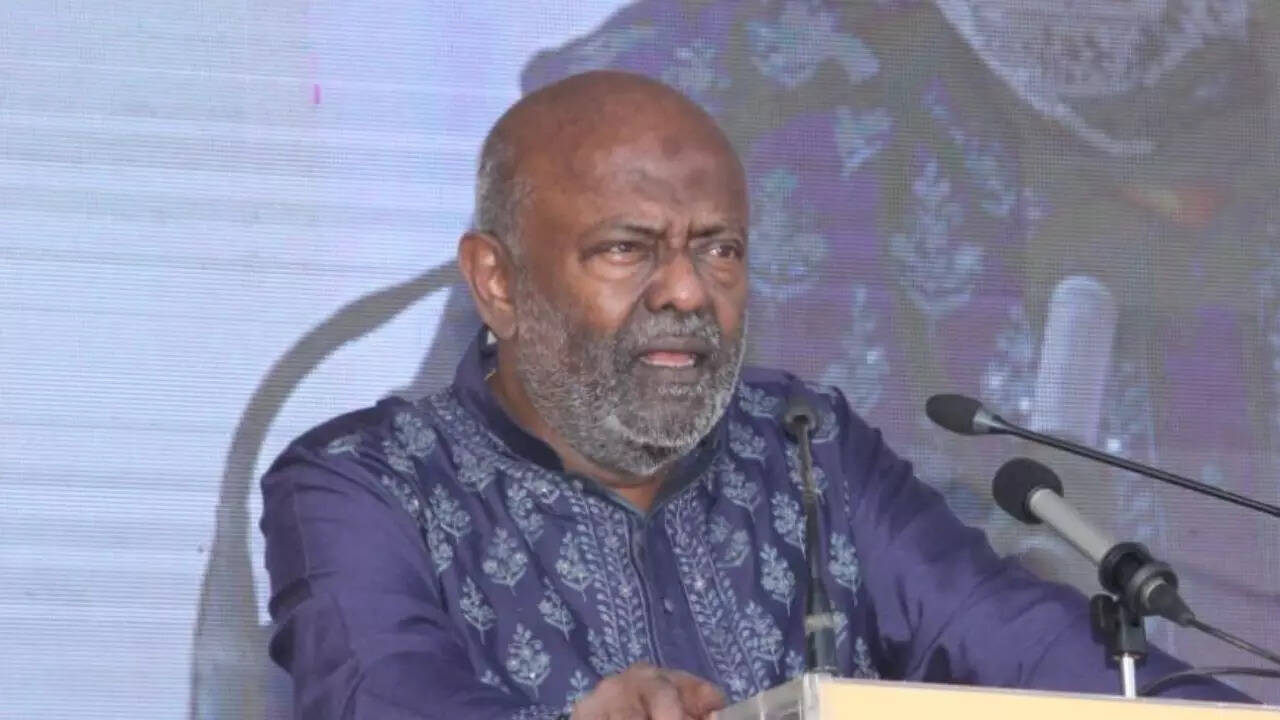 कौन हैं शिव नादर (Shiv Nadar)?