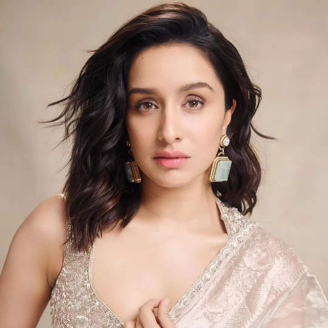 नंबर-2 श्रद्धा कपूर (Shraddha Kapoor)