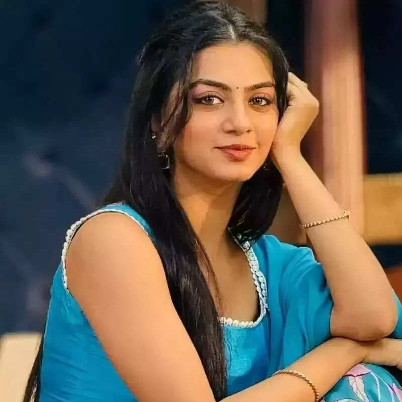 ग्रविता सधवानी Garvita Sadhwani