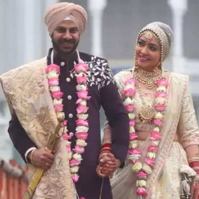 करण वीर मेहरा-निधी सेठ Karan Veer Mehra-Nidhi Seth