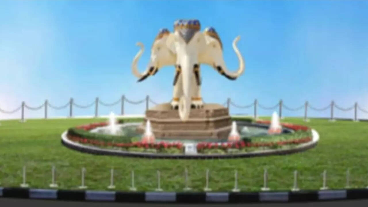 चौराहों के ब्यूटीफिकेशन ने पकड़ी रफ्तार