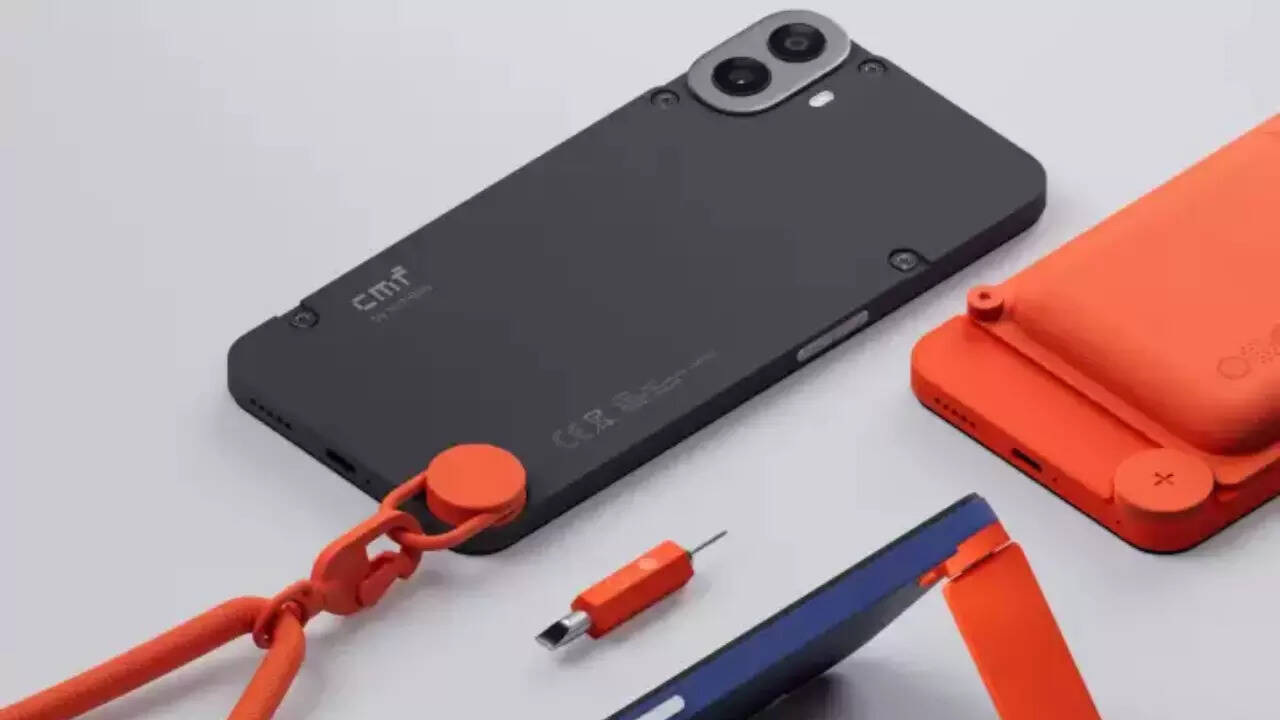 CMF by Nothing Phone 1 (कीमत 14,999 रुपये)