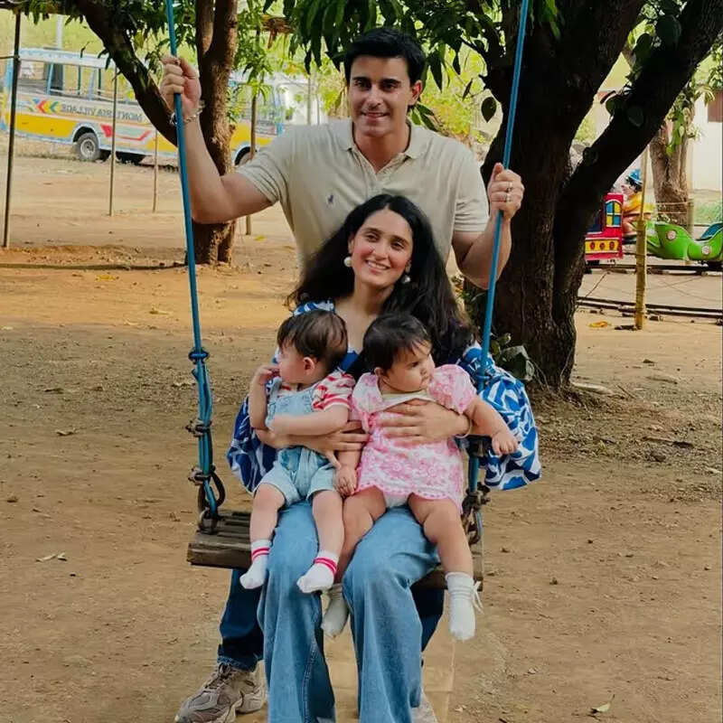 पंखुड़ी अवस्थी-गौतम रोड़े Pankhuri Awasthy-Gautam Rode