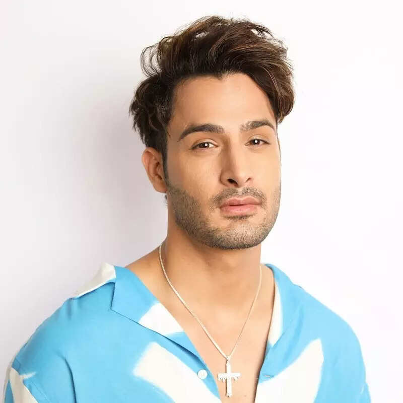 उमर रियाज Umar Riaz