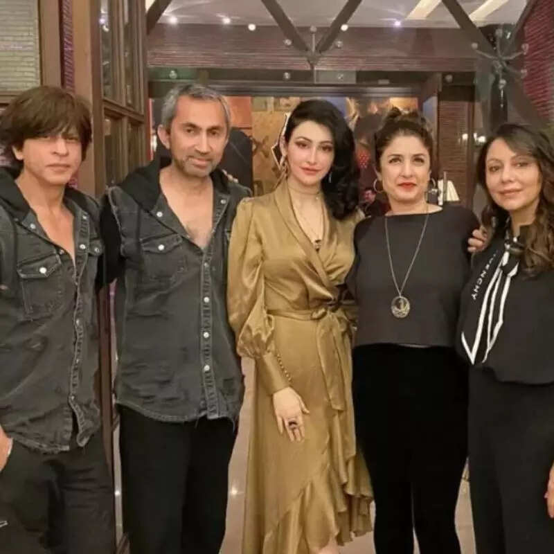 खान फैमिली को परिवार समान मानती हैं शालिनी पासी