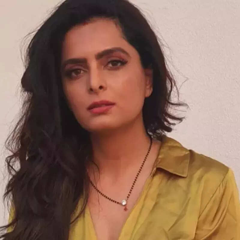रुही चतुर्वेदी