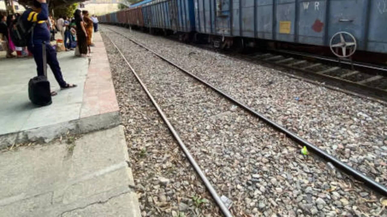 82 किलोमीटर लंबी बादामपहाड़-केंदुझारगढ़ लाइन