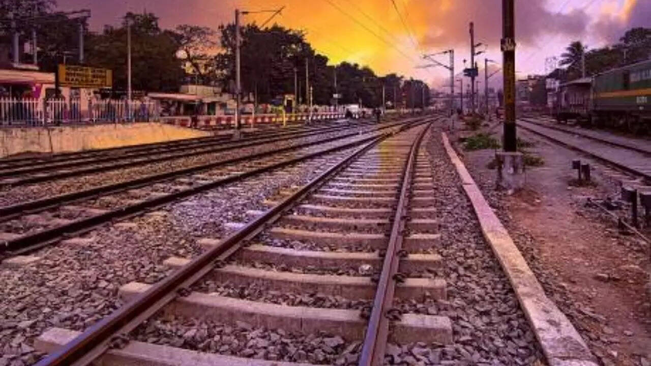 तीन नई रेलवे लाइन