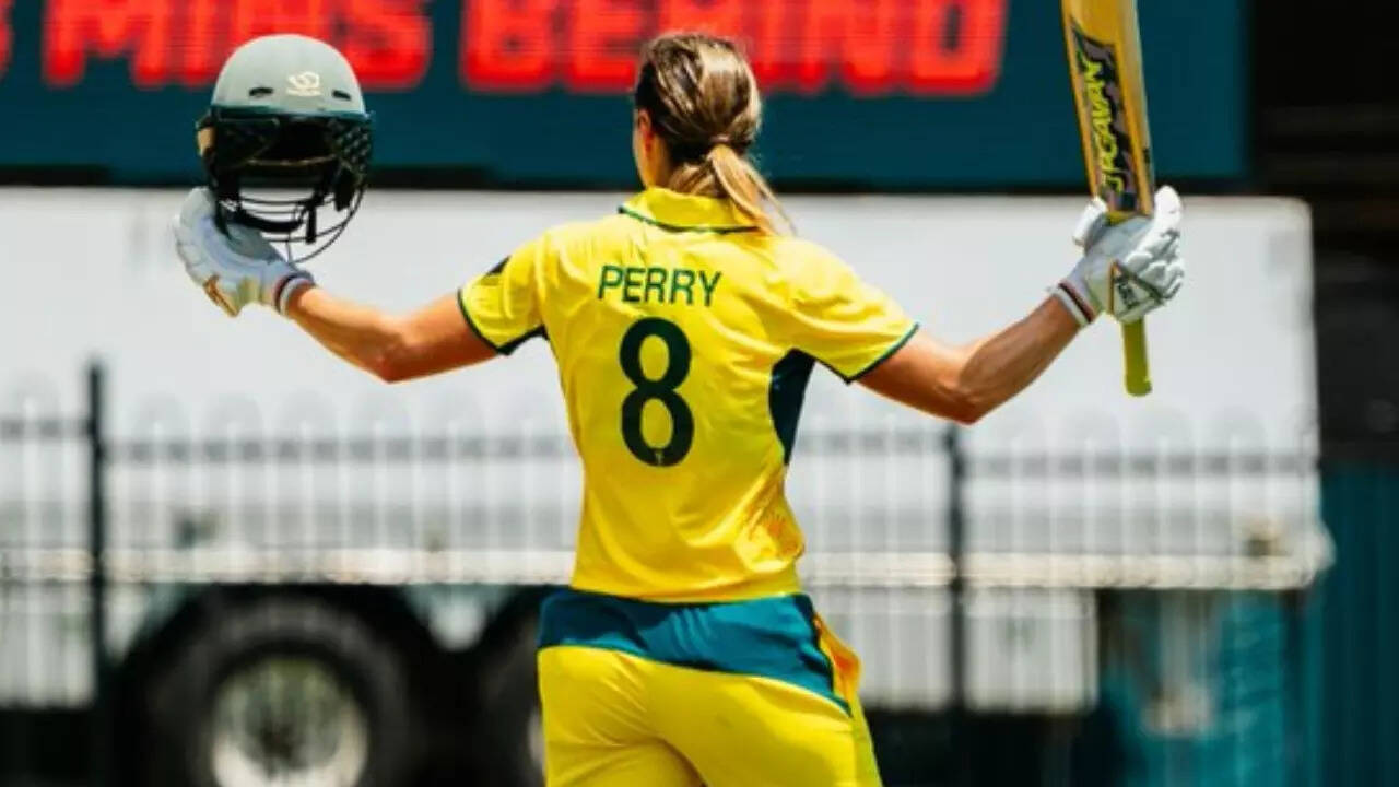 Ellyse Perry becomes first female cricketer to Create Unique double in ...