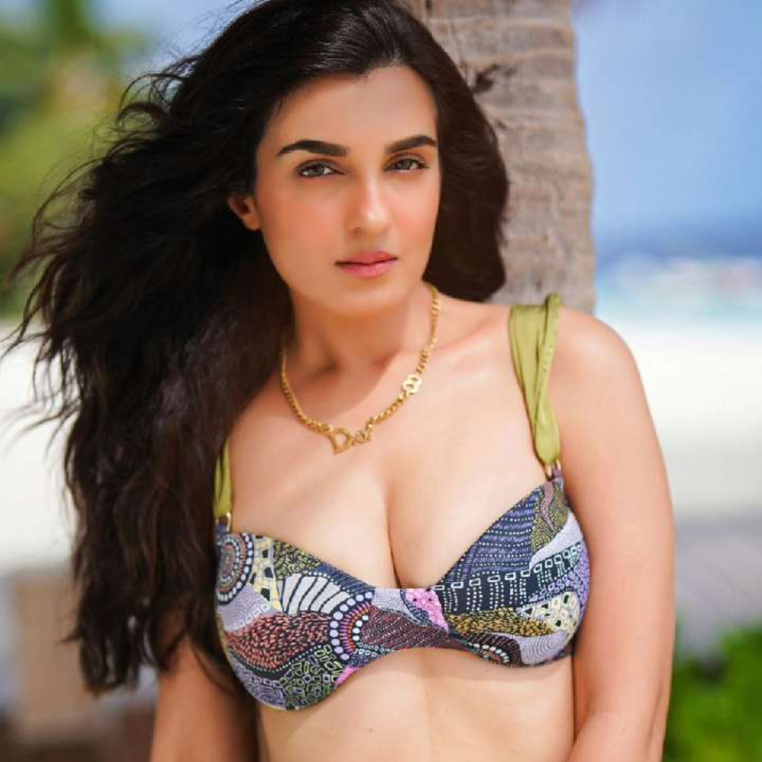 शाइनी दोशी Shiny Doshi