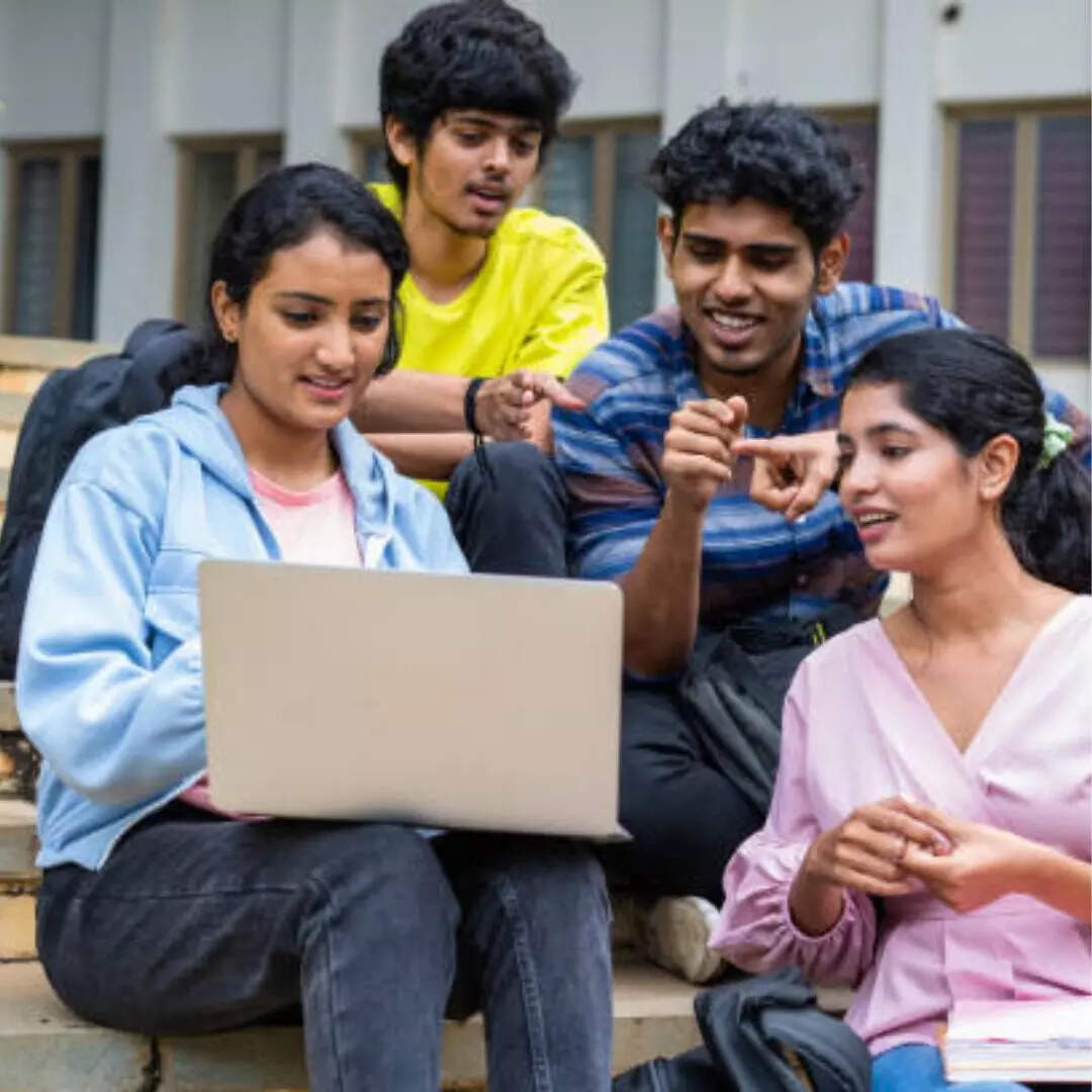 कौन सा बेस्ट करियर ऑप्शन