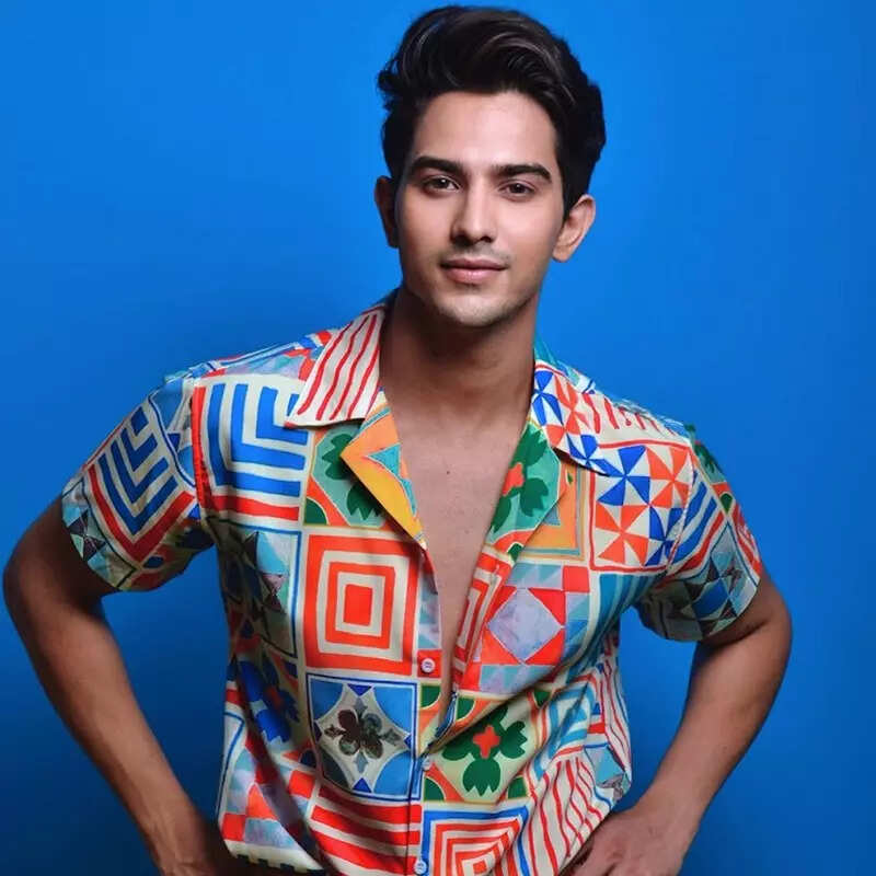 रोहित चंदेल Rohit Chandel