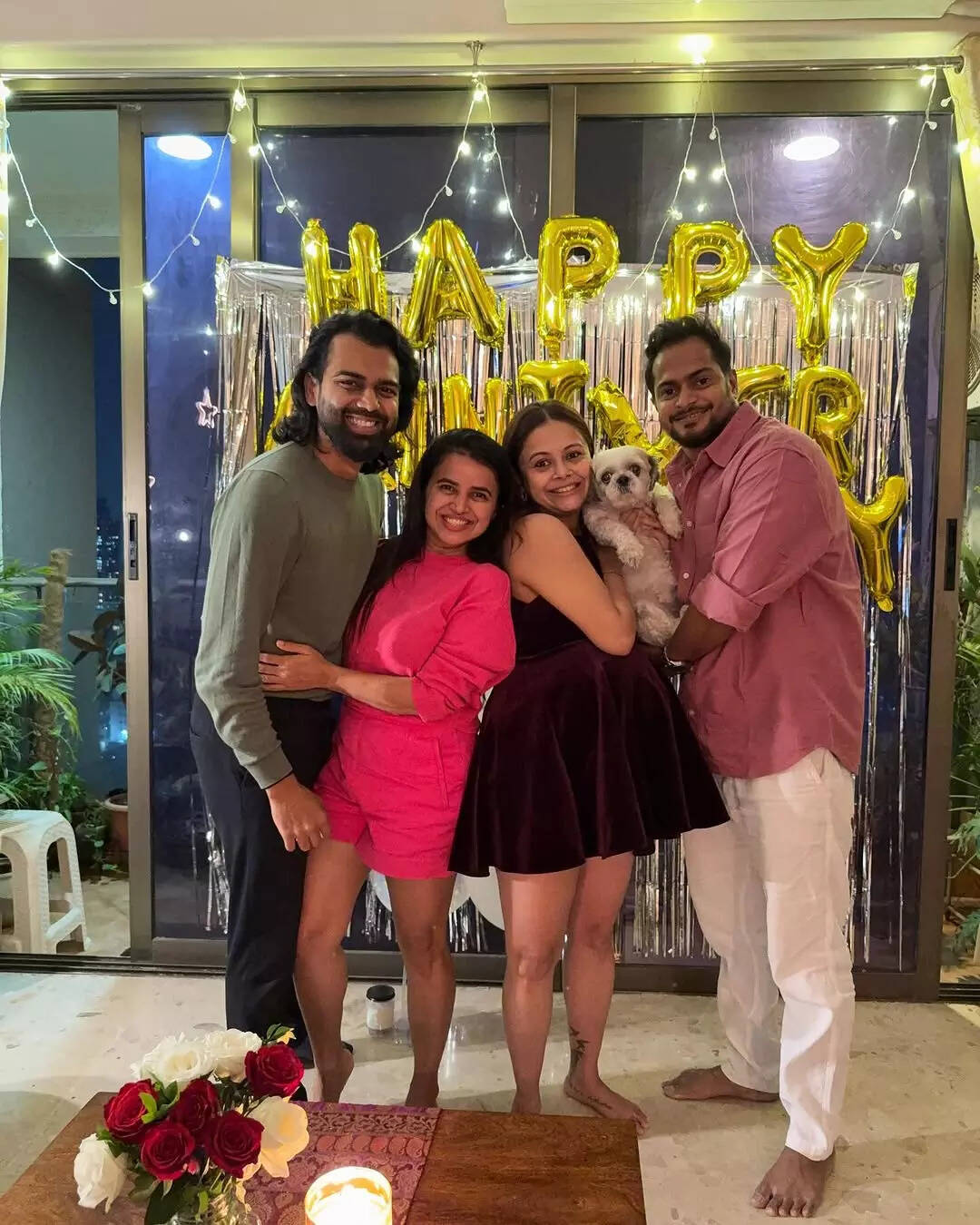 देवोलीना भट्टाचार्जी को फैन ने भी दि बधाई