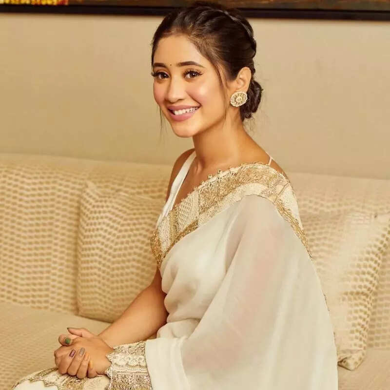 शिवांगी जोशी Shivangi Joshi