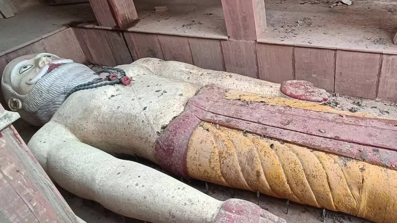 आधुनिक मंदिर कब बना