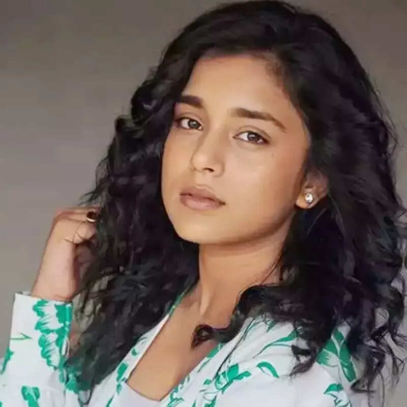 सुंबुल तौकीर खान (Sumbul Touqeer Khan)