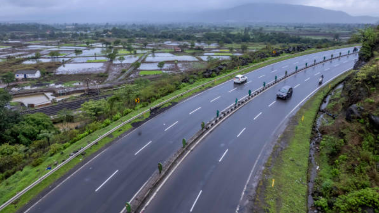 दिल्ली-देहरादून एक्सप्रेसवे Delhi-Dehradun Expressway