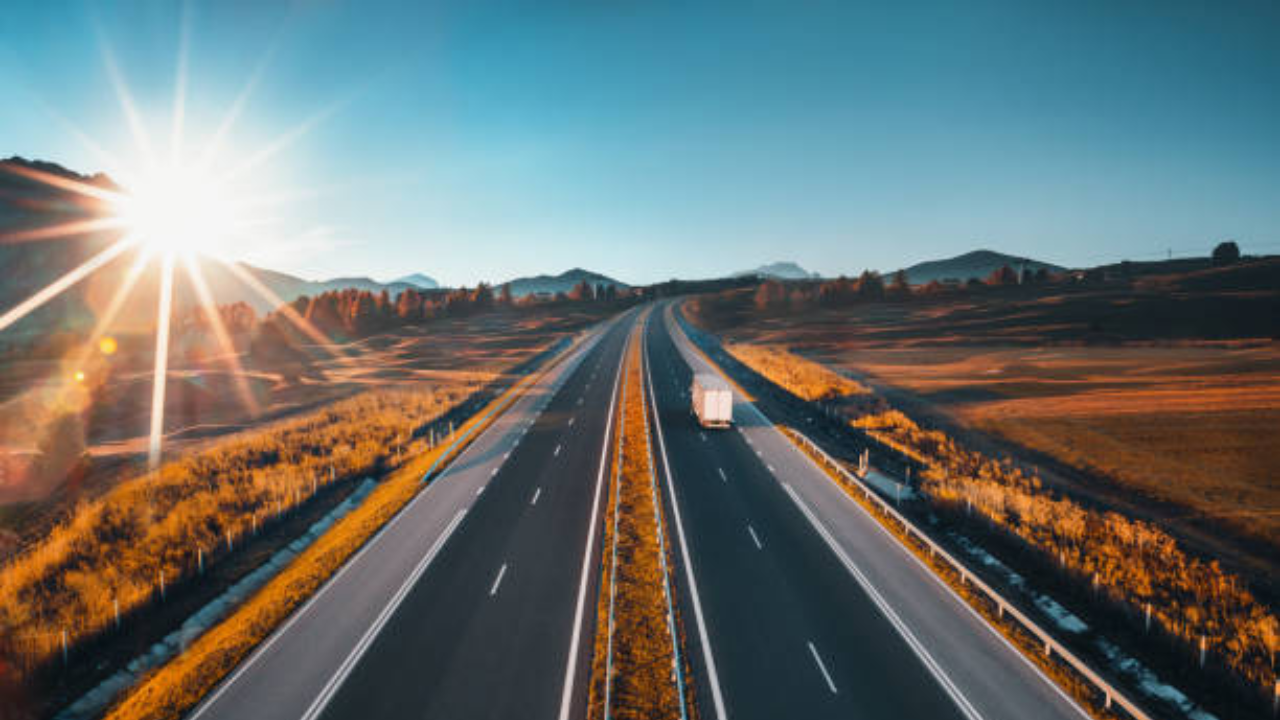 चेन्नई-सलेम एक्सप्रेसवे ChennaiSalem Expressway